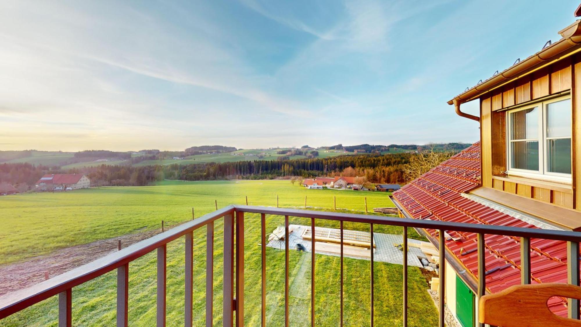 Heimatel - Ferienappartements Hochberg Argenbuhl Екстер'єр фото